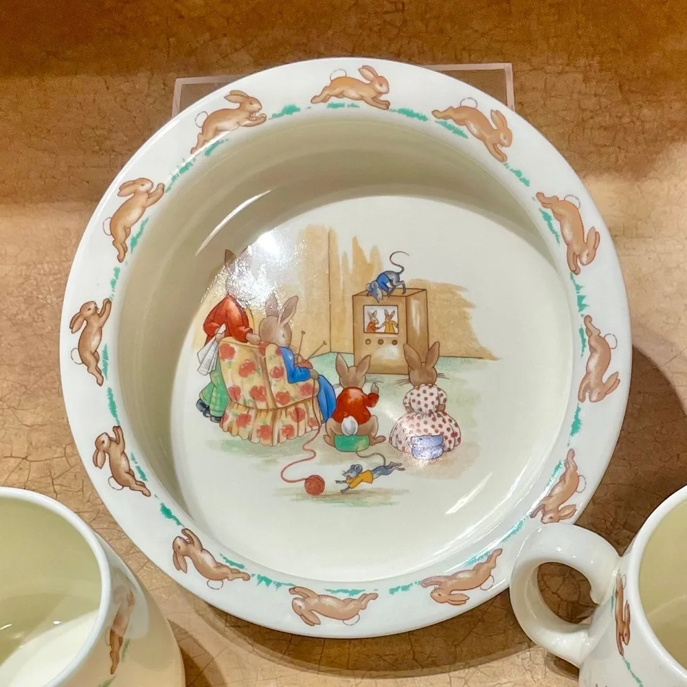 Vintage Royal Doulton Bunnykins Fine Bone China TV Time Cereal/Porridge Bowl